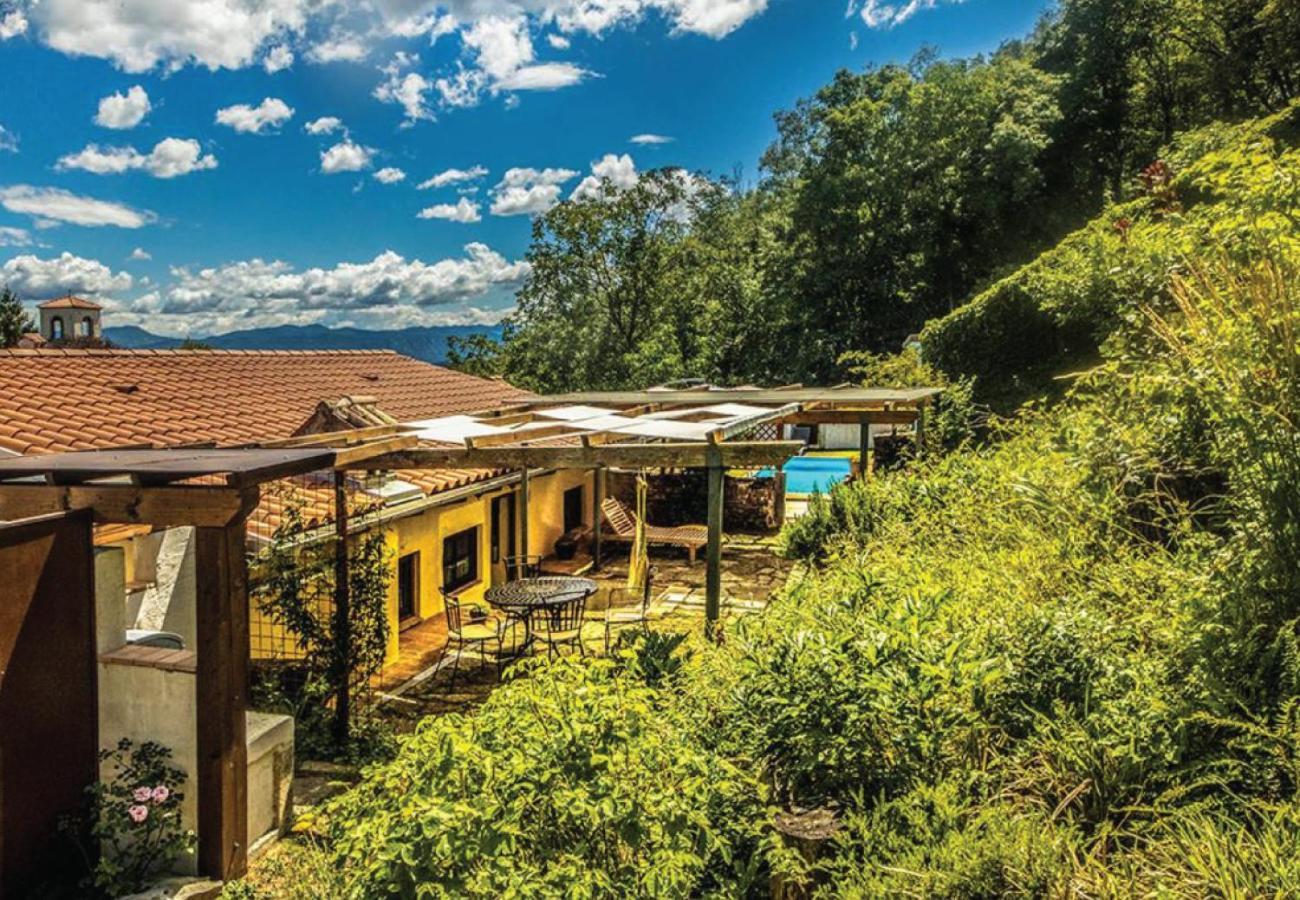 Toncevi Eco Estate Hotel Branik Buitenkant foto